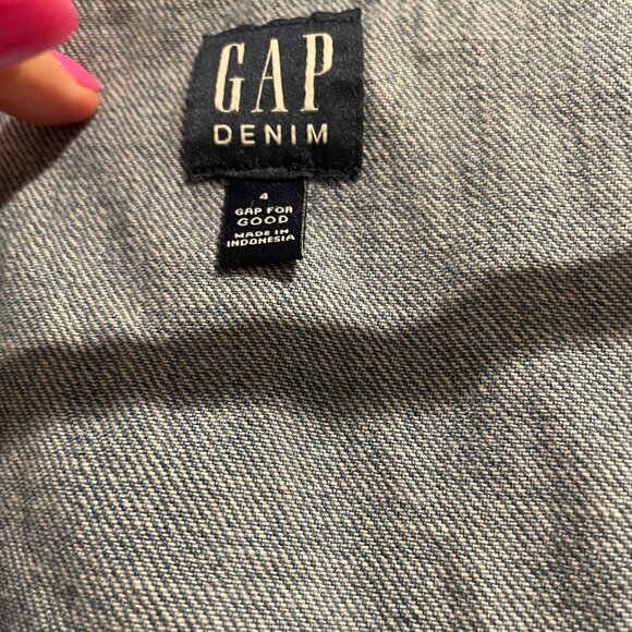 Gap Denim Button Up Jumper (4) - Picture 2 of 3